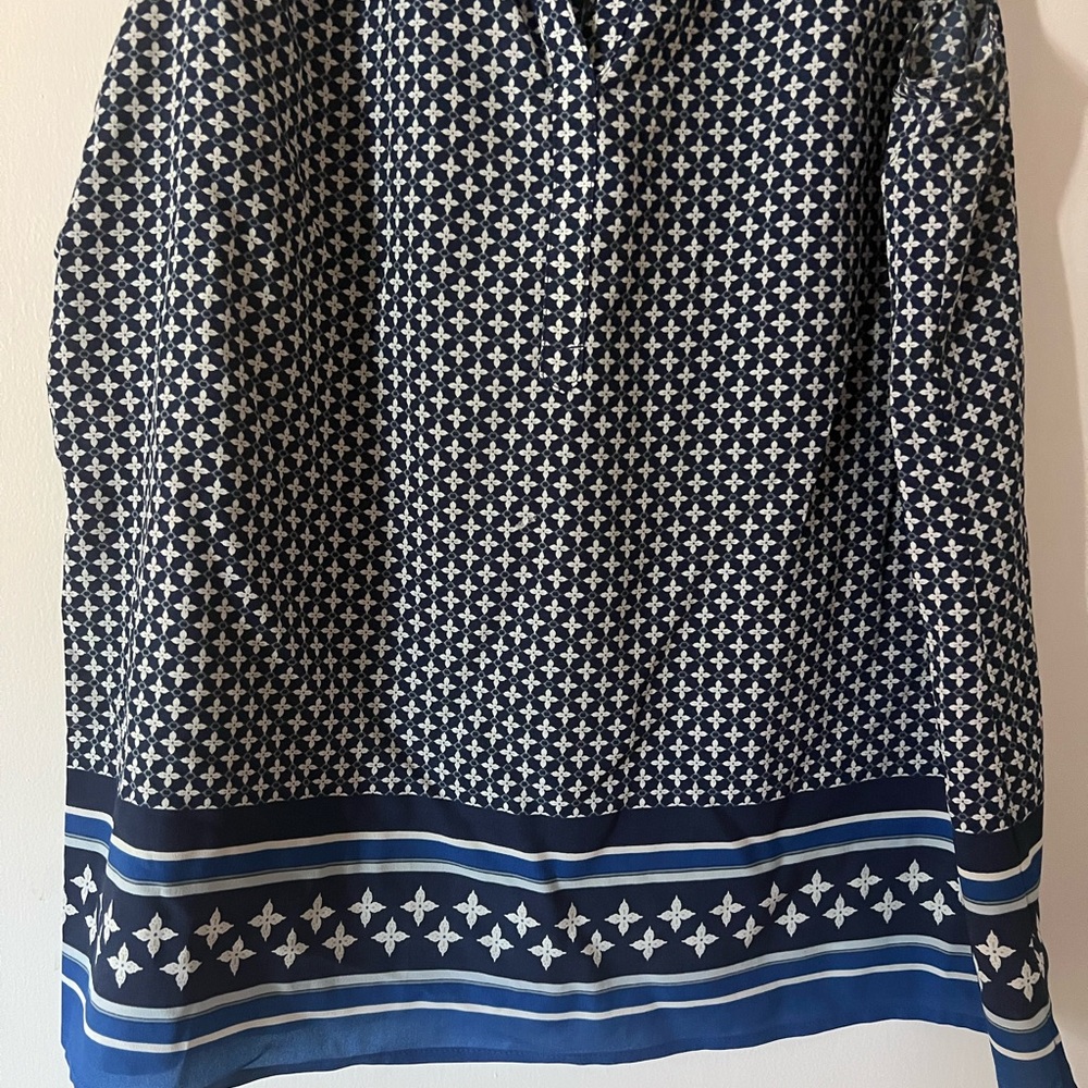 2 Navy Sleeveless XL Tops